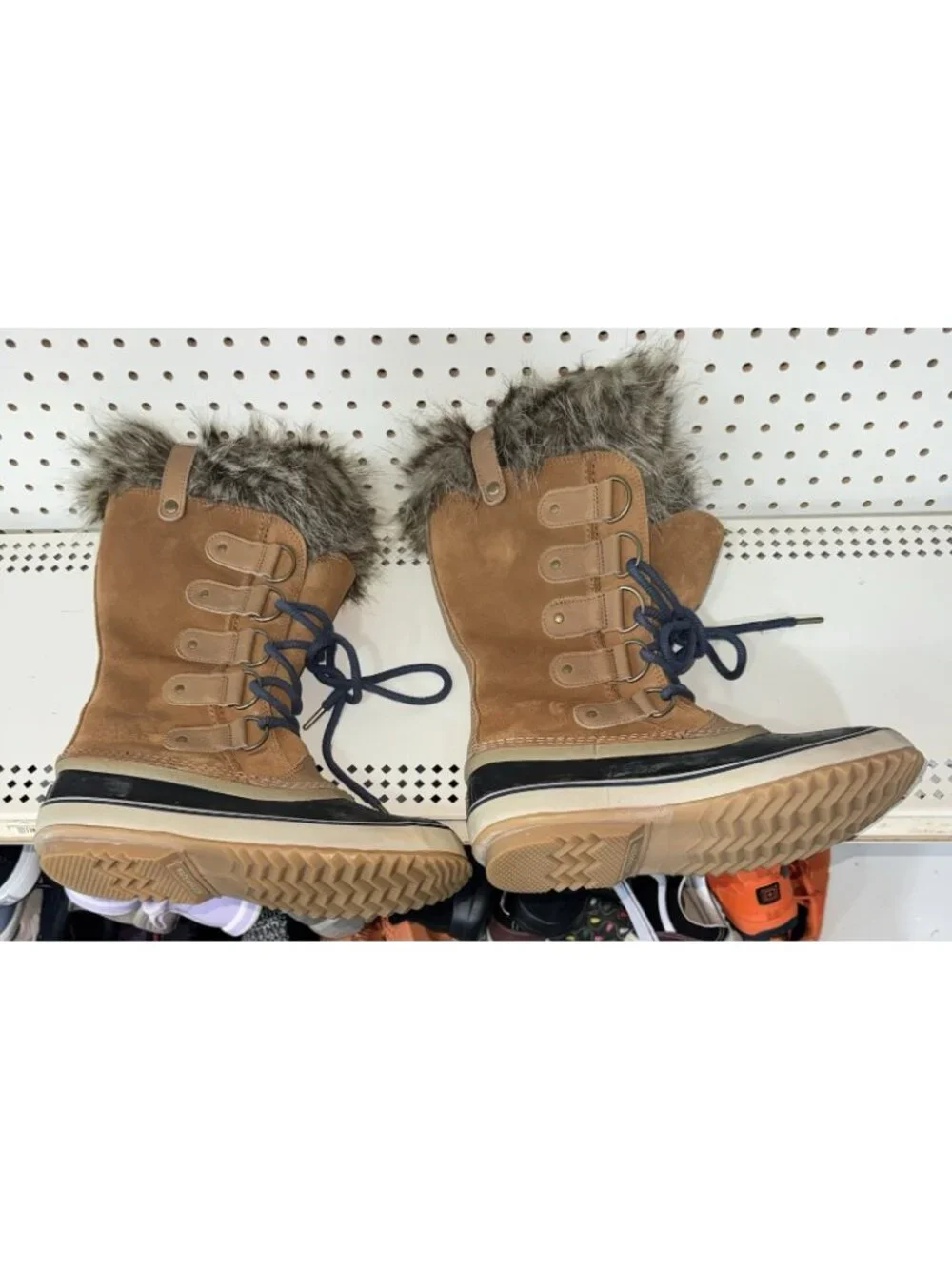 Sorel excellent see